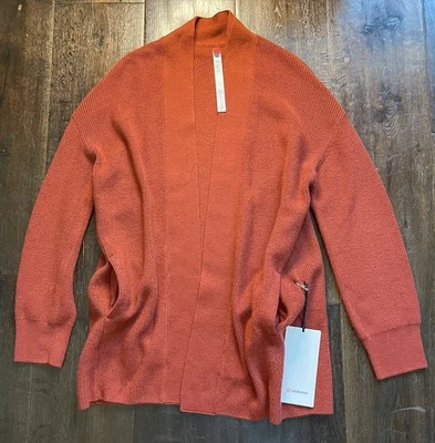 NUEVO CON ETIQUETAS Lululemon Mezcla de Lana Merino Suéter Abrigo Largo Cárdigan Talla 2 Cayena $148 Foto 1 de 4
