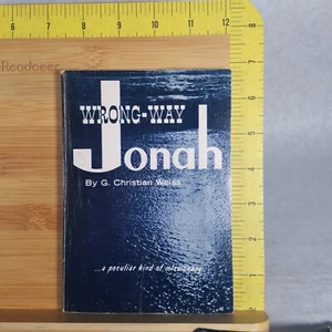 Wrong Way Jonah- 1967 Trade Paperback by G. Christian Weiss - Imagen 1 de 13