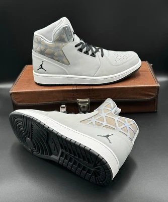 Air Jordan 1 Flight 3 Retro Gris Lobo (2014) Foto 1 de 4