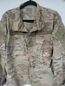 US ARMY ISSUE MULTICAM - FLAME RESISTANT medium short jacket top - Picture 1 of 5