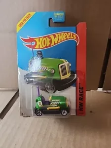 2013 Hot Wheels Green Bump Around #166 HW RACE - Picture 1 of 2