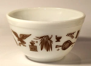 Cuenco mezclador Pyrex Early American Heritage Eagle Nesting 401 1,5 pinta - Imagen 1 de 5