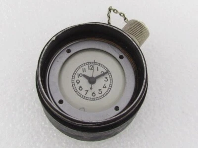 ZChZ Russian Air Force MIG-15 MIG-17 Clock of Aviation film-photo Machine Gun - Image 1 of 4