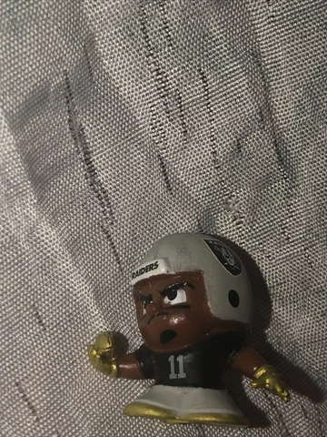 2021 Collectible NFL Teenymates  1" figure LOS ANGELES RAIDERS Henry Ruggs III Cover