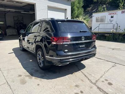 Used Washer Fluid Reservoir fits: 2018 Volkswagen Atlas  Grade A Foto 1 de 4