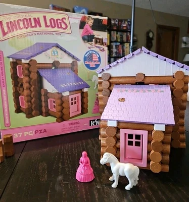 Lincoln Logs Country Meadow Cottage 真木建筑套装 Knex (137 件) — 第 1/4 张图片