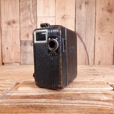 Vintage Pathescope Motocamera 9.5mm Cine Movie Camera - Untested - Image 1 of 4