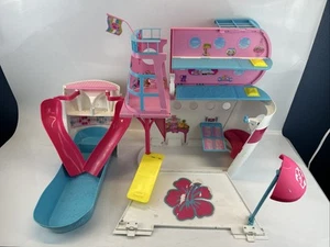 Mattel Barbie Sisters Doble Piso Crucero Fiesta Barco Yate Piscina Tobogán 2011 - Imagen 1 de 22
