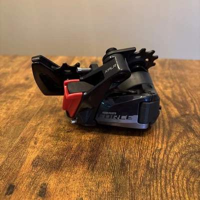 Desviador trasero grava SRAM Force XPLR eTap AXS D1 12 velocidades 1x máximo 44t Foto 1 de 4