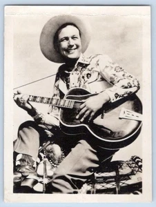 1940-50's MONTE HALE COUNTRY MUSICIAN ACTOR GUITAR HORSEBACK SNAPSHOT PHOTOGRAPH - Picture 1 of 2