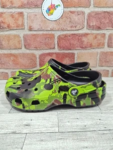 Crocs Classic Spray Camo Kid's Size J6 Clogs The 208305-BLK New No Tags - Picture 1 of 8