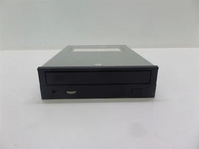 Toshiba XM-6602B CD-ROM Drive 5V 12V - Image 1 of 4