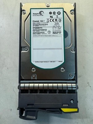 NetApp 450GB 108-00205+B2 X291A-R5 15K RPM 4.0Gbps FC 3.5" Server Hard Drives - Image 1 of 4