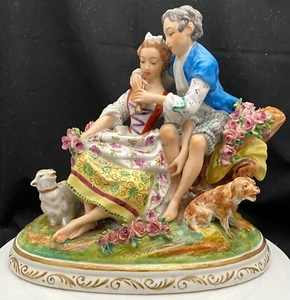 ANTICA GRANDE FIGURA GRUPPO PORCELLANA TEDESCA FAIANCE 11", COPPIA+CANE+PECORA c1850 g - Foto 1 di 15