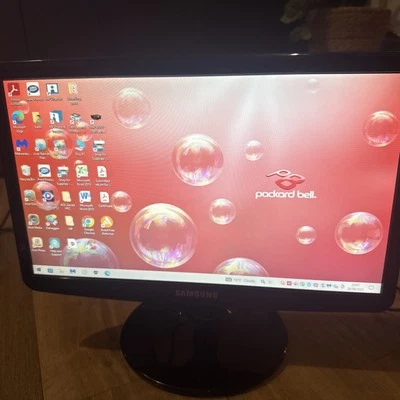 Samsung SyncMaster LS19A10NS/EN 19”  LCD Monitor - Image 1 of 4