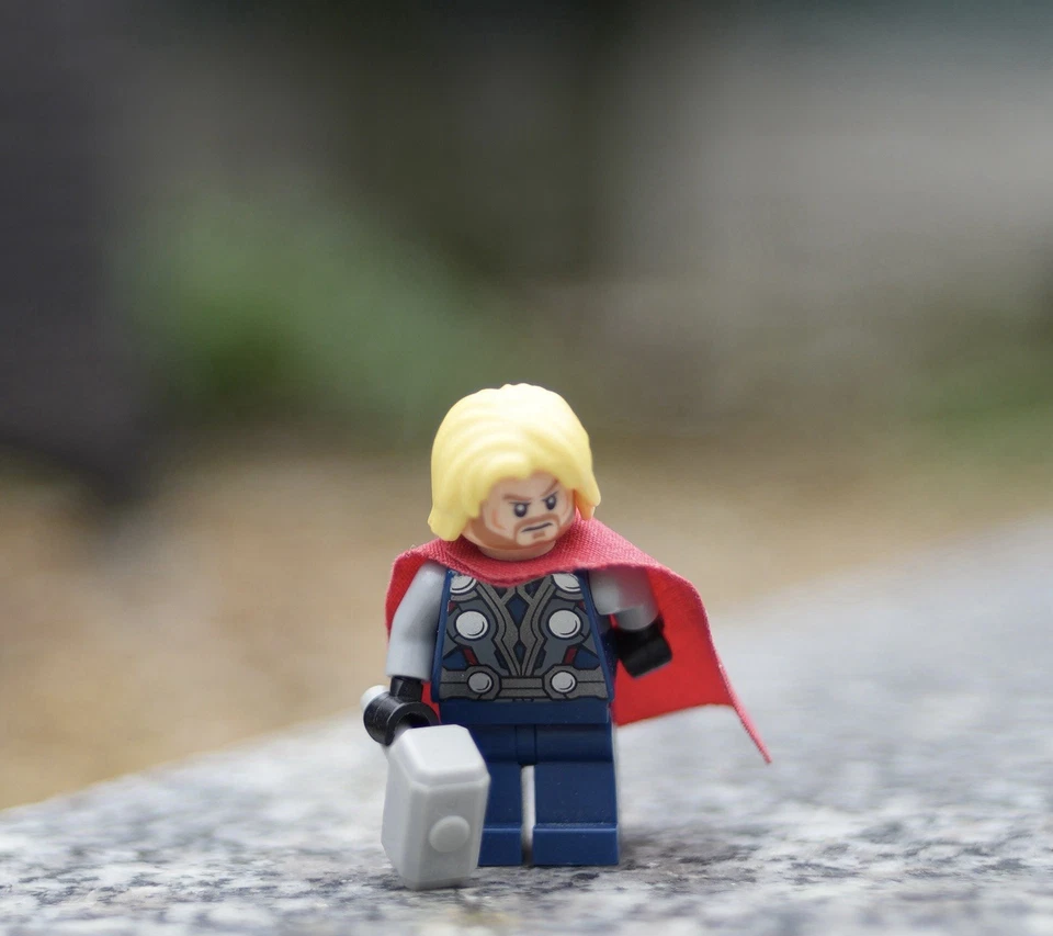 Carl Zeiss Jena Flektogon 35mm f2.4 M42 Vintage Lens with Test Photos Included - Image 1 of 4