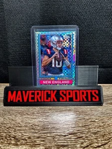 Drake Maye RC Topps Chrome X-Fractor (74TF-3) 1974 Variant - Picture 1 of 2