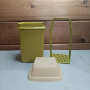 Vintage Green Tupperware Pickle Keeper Container & Drainer #1330-1 Made in USA - Picture 1 of 11
