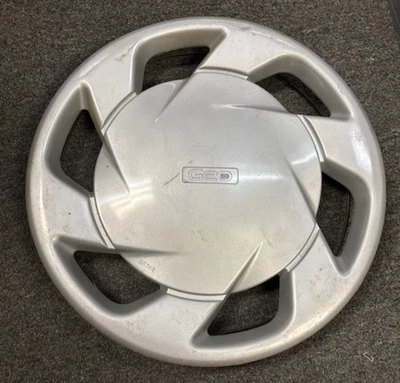 91 92 93 Geo Storm OEM Wheel Cover Hubcap 14" 3283 LEFT HAND 97023981 8970239810 Foto 1 de 4