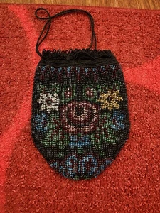 Vintage Black Bead Drawstring Purse Nouveau Floral Design  a3 - Picture 1 of 2