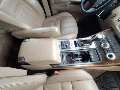 Used Front Lower Center Console fits: 2012 Land rover Range rover sport floor le - Imagem 1 de 4