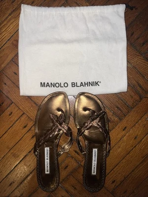 Pisos florales de cuero Manolo Blahnik talla 38 Foto 1 de 4