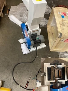Open box! 220V Small Hammer Glass Crusher Glass Crusher 3/6/10mm 300-500kg/h - Picture 1 of 20