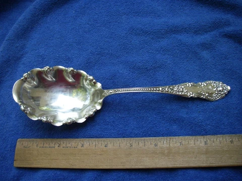 KNOWLES Sterling APOLLO (1892) BERRY / SALAD Serving Spoon-9 1/4 Inches-Mono EMF Cover