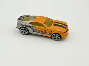 TRANSFORMERS RPMS BUMBLEBEE DIE CAST CAR YELLOW SILVER CYBER HUNT 2009 HASBRO - Picture 1 of 5