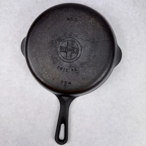 Restored Griswold #5 Cast Iron Skillet 724 K Small Logo Sits Flat No. 5 USA VTG - Picture 1 of 19