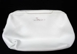 SKIN MEDICA Kosmetiktasche mit Reißverschluss hellgrau Leder (NEU) - Bild 1 von 6