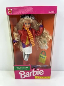 Barbie United Colors Of Benetton Shopping Doll 1991 Vintage Rosso 4873 HTF - Foto 1 di 7