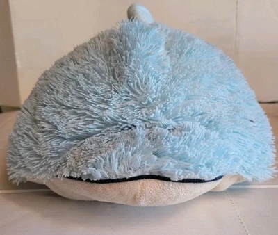 Pillow Pets Blue Squeaky Dolphin bicho de pelúcia 2010 (sem guincho) - Imagem 1 de 4
