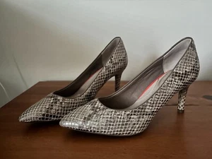 New Rockport Snake print Pumps Size 7M in great condition! - Picture 1 of 6