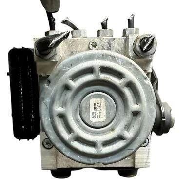 Ford Police Interceptor 3.7L ABS Pump Assembly 2016 2017 2018 2019 AWD - Image 1 of 4