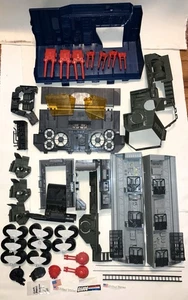 BIG GI JOE 1987 Defiant Space Vehicle Launch Complex Crawler lote de piezas originales - Imagen 1 de 22
