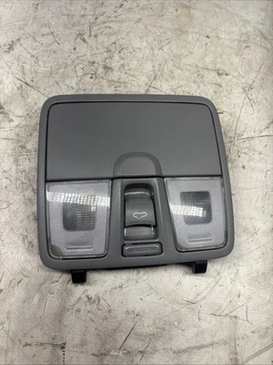 Hyundai Veloster 2012-2017 consola domo luz mapa lámpara con techo corredizo OEM 3-12 Foto 1 de 4