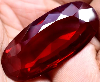 Piedra preciosa suelta natural 95,55 quilates rubí rojo sangre Mozambique certificado GGL Foto 1 de 4
