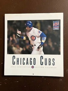 2002 CHICAGO CUBS CONVENTION EDITION CALENDAR - SAMMY SOSA COVER - Picture 1 of 3