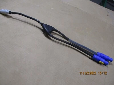 Cable Powercon Y genuino Neutrik  Foto 1 de 4
