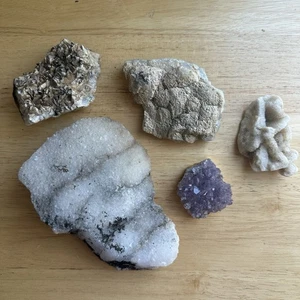 5 Quarzkristall Proben 3" bis 5,5" Yukon Territory Pseudomorphe Amethyst - Bild 1 von 16