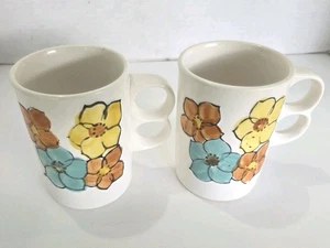 Mid Century Coffee Cups Mugs 2 Qty Made In Japan Vintage Mod 2 Hole Handle - Picture 1 of 8