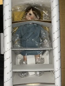JOHN-JOHN PORCELAIN DOLL “A FAREWELL SALUTE ” -THE DANBURY MINT - Picture 1 of 3