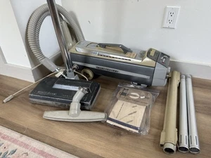🍊Vintage Electrolux Model 1505 Canister Vacuum w/ Hose & Omni Flow Power Nozzle - Picture 1 of 24