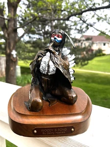 Denny Haskew Woodys Song Loveland Bronzeskulptur Echtheitszertifikat enthalten - Bild 1 von 16