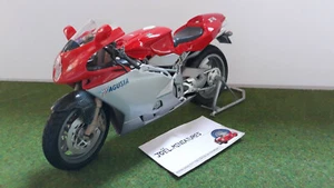 MOTO MV AUGUSTA 750 F4 rouge échelle 1/9 de PROTAR moto miniature de collection - Foto 1 di 7