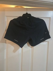 Asics Damenshorts 2 in 1 5,5 in schwarz - Bild 1 von 9