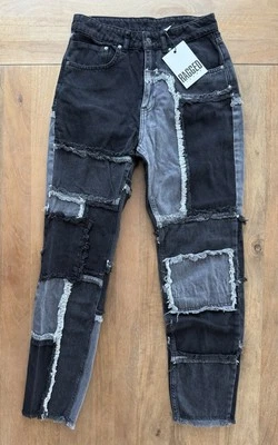 Pantalones de mezclilla The Ragged Priest Distressed Thrashed Patchwork para mamá para mujer talla 28x29 negros Foto 1 de 4