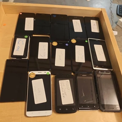 15 x FAULTY Android Phones Job lot (FB11) - Image 1 of 2