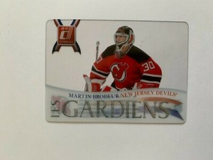2010-11 Donruss Les Gardiens #1 Martin Brodeur - New Jersey Devils